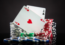 Искусство блефа в профессиональном покере