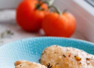 Куриная грудка в тесте: рецепт запеченного блюда