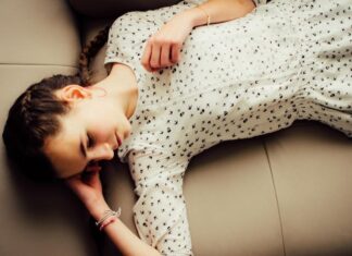 Сон о выдавливании гноя из тела: толкование и значение