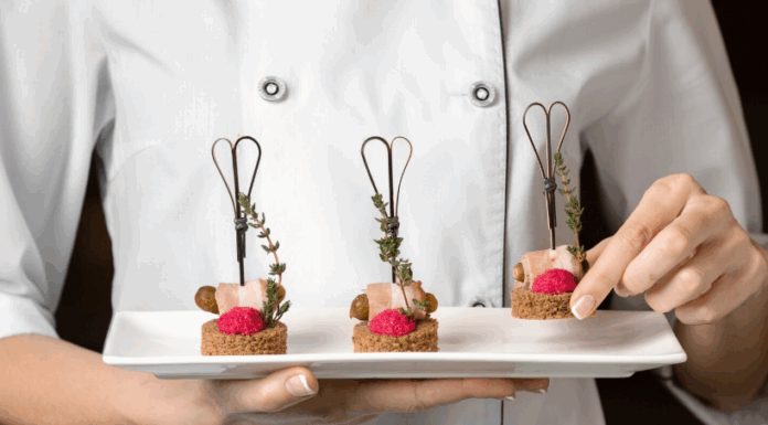 Фан кейтеринг на мероприятии: что это, преимущества, как выбрать компанию