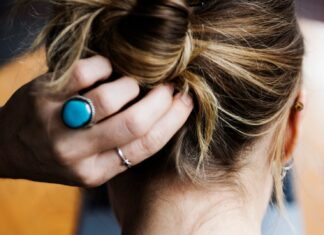 Чтение лиц: значение родинок