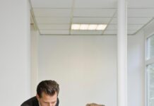 Как заставить работодателей взять мужа на работу