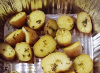 Приготовление картошки в рукаве: простой рецепт