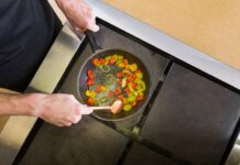 Ленивые голубцы в духовке: быстрый рецепт