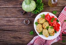 Котлеты из кабачка и индейки