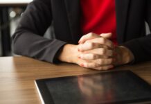 Молитва о помощи в сложной работе