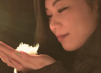 Гадание на руке: толкование сна