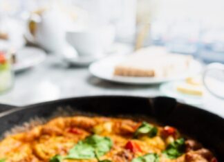 Запеканка из кабачков с куриной грудкой