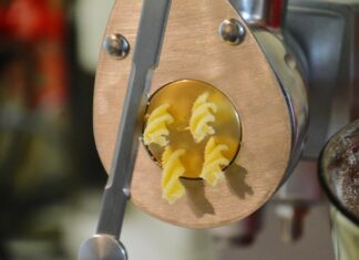 Чем наполнить гнезда из макарон