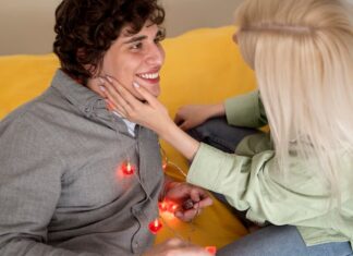 Гадание: Будем ли мы вместе с мужчиной?