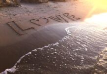 Лунная дорожка на море: цитаты