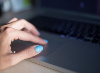 Закрыть полный экран на компьютере