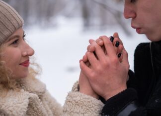 Молитва для привлечения девушки к мужчине