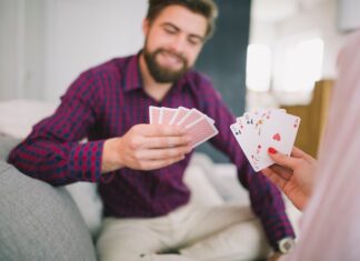 Король Жезлов в Раскладе на Любовь