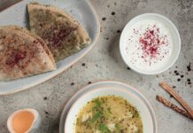 Суп с кислой капустой и курицей