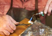 Канифоль в пайке оловом: зачем она нужна