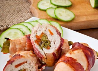 Куриные рулетики с сыром и грибами