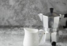 Готовим блины на молоке: пошаговый рецепт