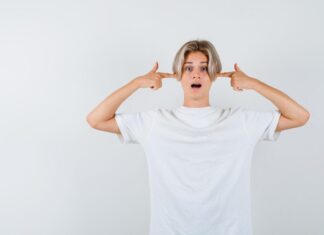 Футболка для парня: идеи надписей