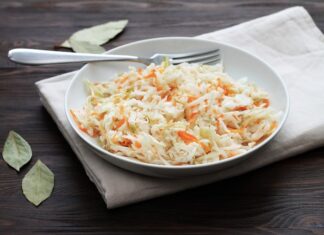 Капустный салат: вкусный рецепт из свежей капусты