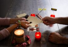 Влюбленные и 5 жезлов: сочетание в Таро