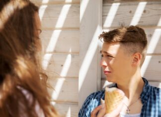 Как мягко сообщить парню о расставании