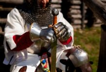 Сочетание 7 мечей и колесницы