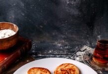 Пышные сырники на сковороде: классический рецепт