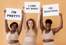 Подкаты с черным юмором: как покорить девушек