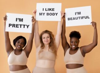 Подкаты с черным юмором: как покорить девушек