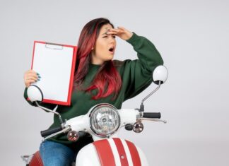 Поздравления с правами водительскими для девушки: прикольные варианты