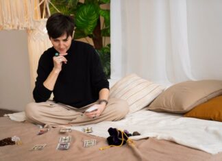 Гадание онлайн: раскрой тайны мужчины по имени