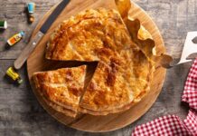 Пирог с курицей и рисом