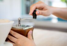 Использование флюса для пайки