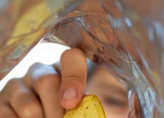 Домашние картофельные чипсы в микроволновке