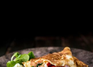 Лаваш на завтрак: быстрый и вкусный рецепт на сковороде