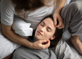 Видеть во сне покойную тетю: толкование сна