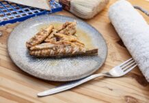 Скумбрия в пряном маринаде: рецепт