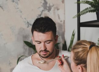 Создание ребра в SolidWorks