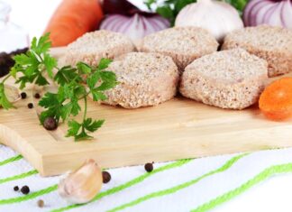 Рыбные котлеты с рисом: простой рецепт