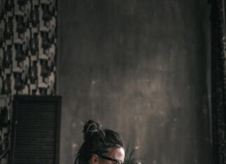 Гадание онлайн: как узнать чувства ко мне