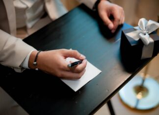 Подписание с предложением руки: шаг за шагом