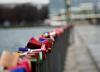 Сортировочный центр Львовской почты: где находится