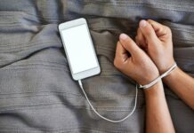 Сделайте беспроводную зарядку для смартфона