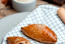 Самса с курицей в духовке