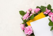 Поздравление в прозе для женщины в 50 лет