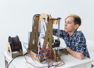 Триггер в схемотехнике: что это такое?