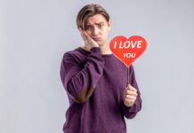 Как понять, что Овен влюблен