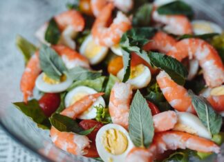 Время варки королевских креветок: замороженные неочищенные