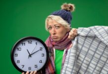 Число 23 на часах: значение и толкование